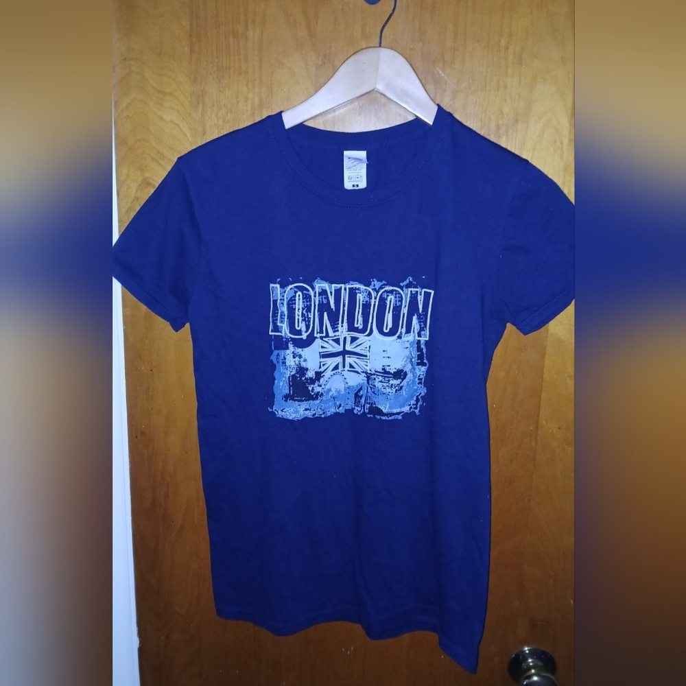 Blue London Graphic T-Shirt Size Small